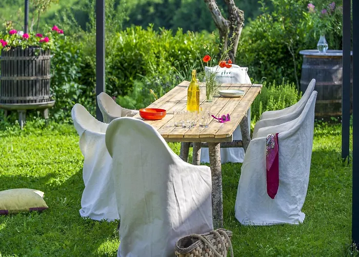 Serene Villa, Peaceful